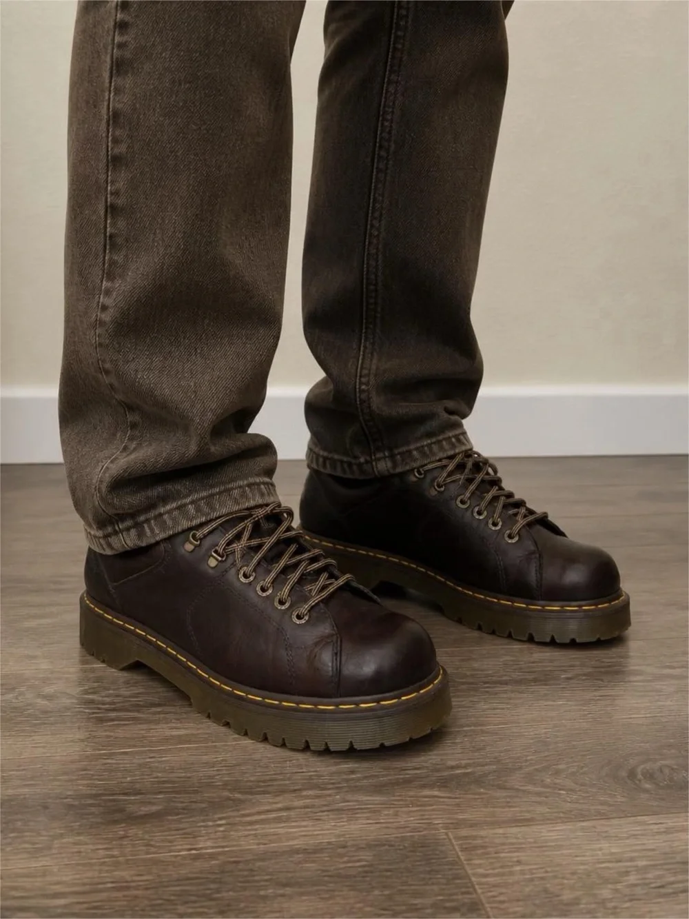 Vintage 1990’s Dr. Martens Brown Leather Lug Sole Lace-Up shoes Sz 15
